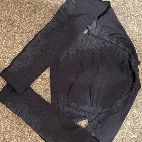 Gymshark Caged Seamless Top - Picture 5 of 6